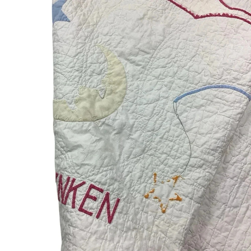 Vintage 1940s hand stitched baby blanket 45 x 60 - Picture 8 of 9